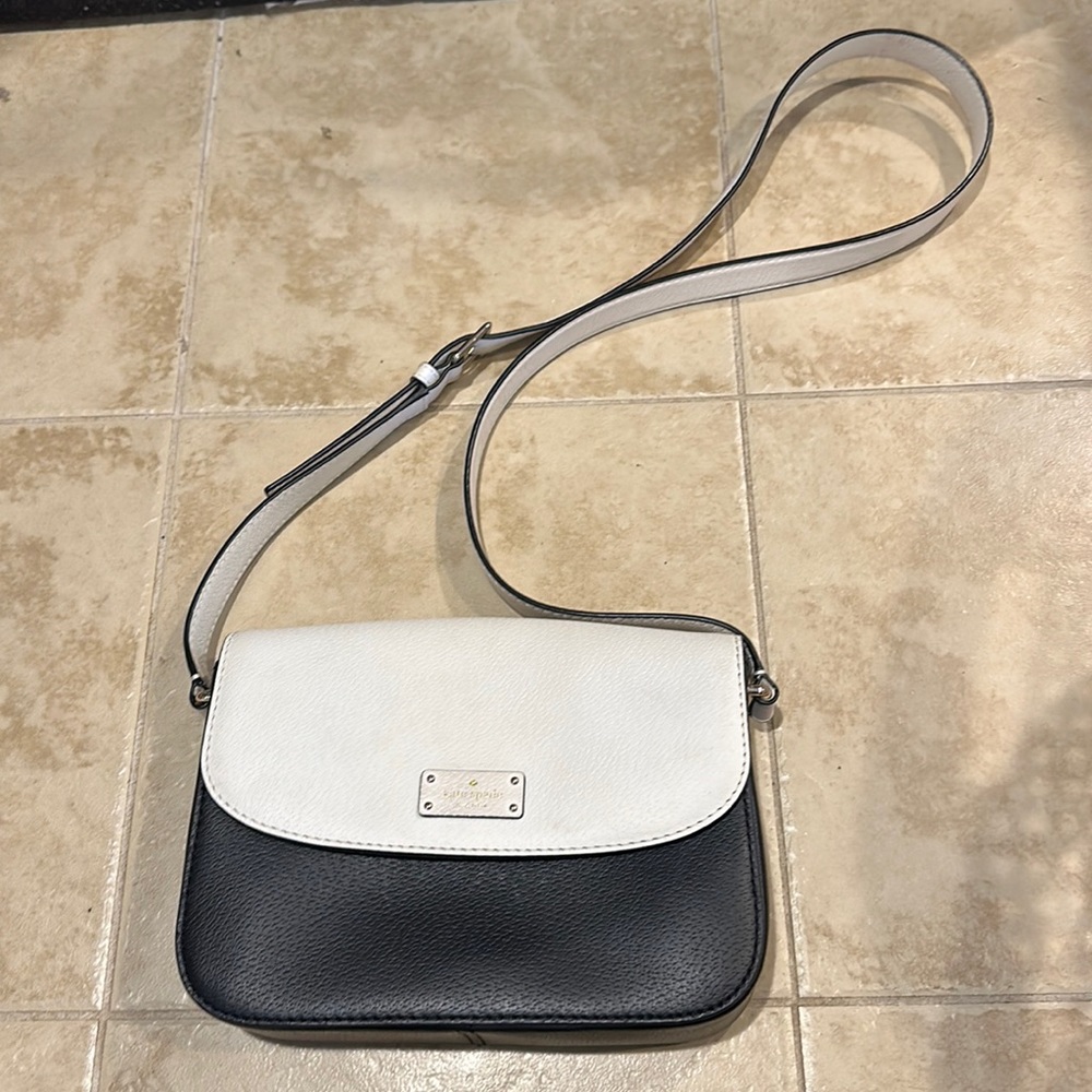 Kate Spade - Cross Body Bag